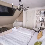 Krumlovska Pohadka Hotel
